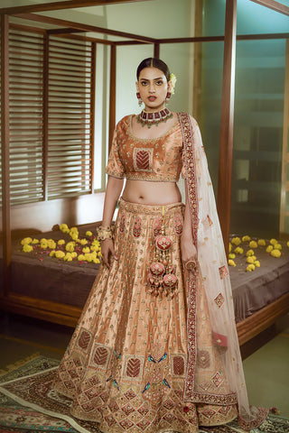 California Golden colour Fully Hand Embroidery Premium Lehenga Choli With Net Dupatta.