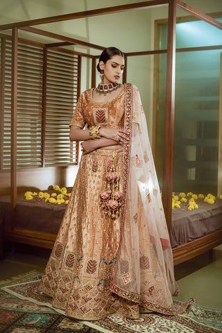 California Golden colour Fully Hand Embroidery Premium Lehenga Choli With Net Dupatta.