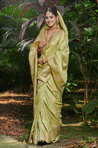 Exquisite Parrot Green Banarasi Silk Sarees