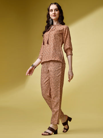 Brown Cotton Printed Co-Ord Set With Keyhole Neck and Gathered Sleeve