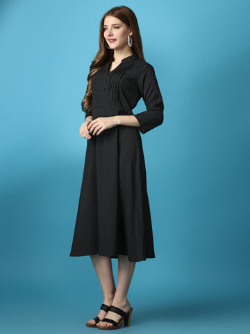 Black Party Wear Fit and Flare Western Dress With Collar Neck and 3/4 Sleeve