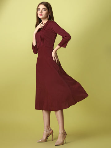 Maroon Party Wear Fit and Flare Western Dress With Collar Neck and 3/4 Sleeve