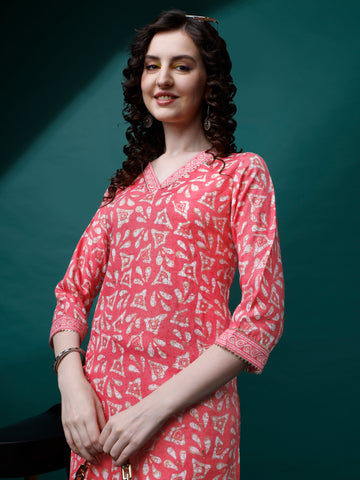 Pink Magic Rayon V-Neck A-Line Kurti with Pant