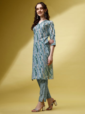 Grey Magic Rayon V-Neck A-Line Kurti with Pant