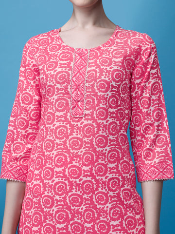 Pink Cotton Round Neck A-Line Kurti with Pant