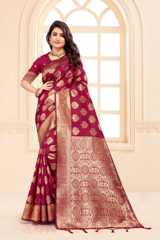 Captures the brilliance of rapier silk vibrant colors saree -25472