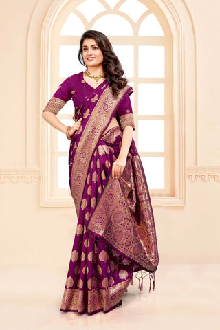 Captures the brilliance of rapier silk vibrant colors saree -25472